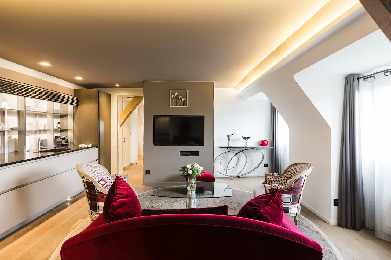 La Suite Plaza