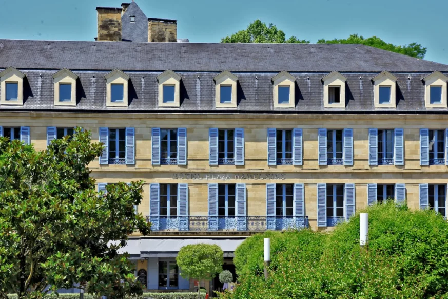 HÔTEL 4 ÉTOILES DANS LE PÉRIGORD NOIR